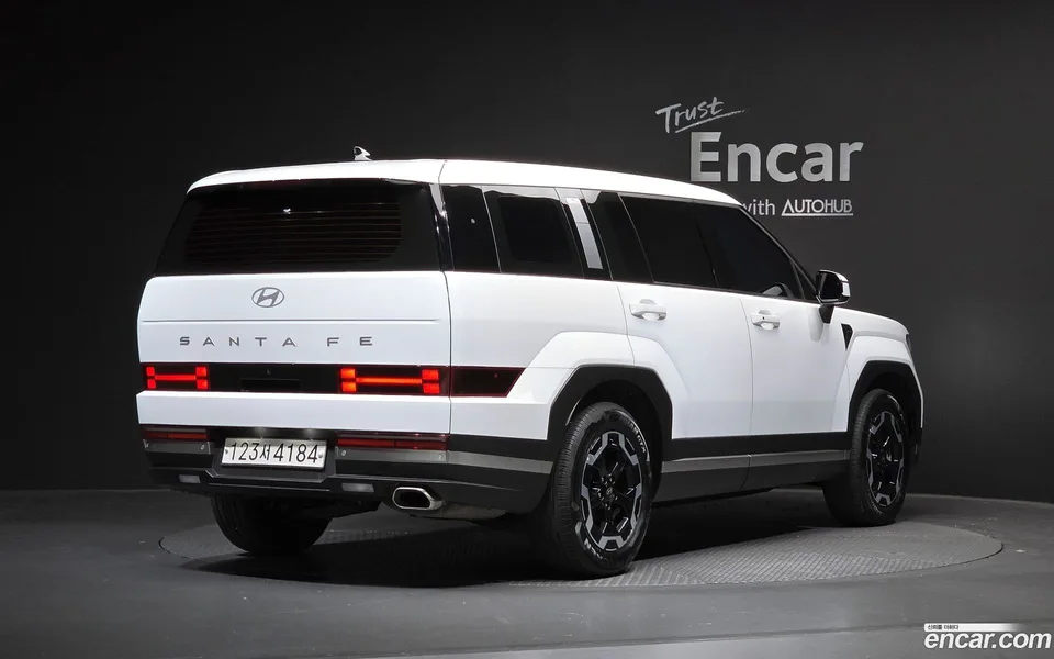 Hyundai SantaFe 2.5T 2WD 2024 — миниатюра 2