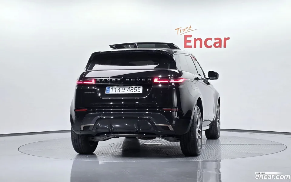 Land Rover Range Rover Evoque P250 SE 2024 — миниатюра 4
