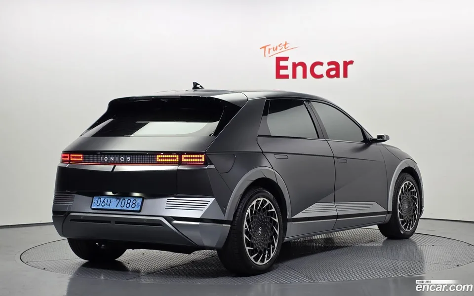Hyundai Ioniq 5 2022 — миниатюра 2