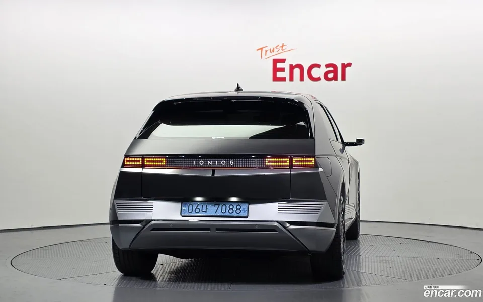 Hyundai Ioniq 5 2022 — миниатюра 4