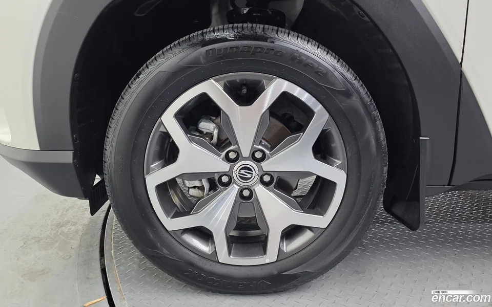 KG Mobility Torres 1.5 2WD 2023 — миниатюра 5