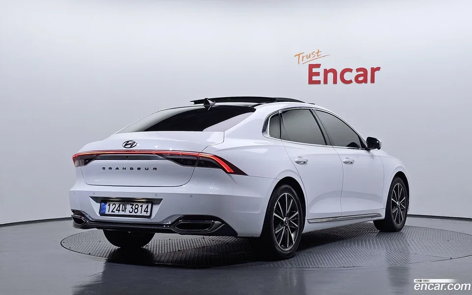 Hyundai Grandeur IG 2.5 2022 — миниатюра 2