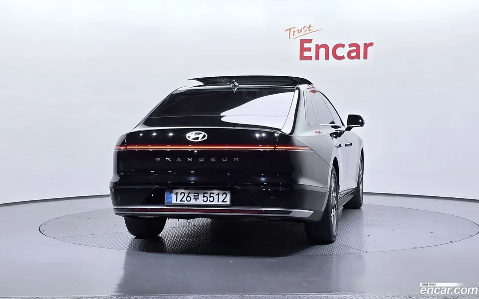 Hyundai Grandeur Hybrid 2024 — миниатюра 4
