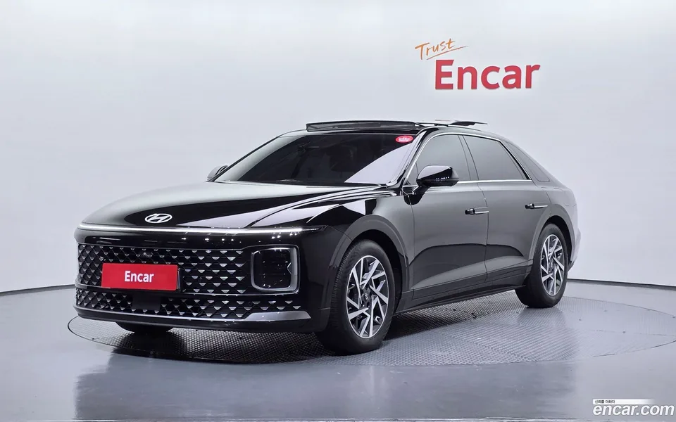 Hyundai Grandeur Hybrid 2024 — фото 1, купить с доставкой в Москву