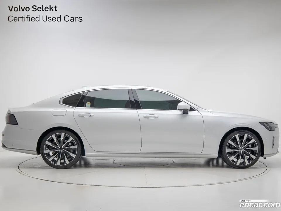 Volvo S90 B5 2025 — миниатюра 4