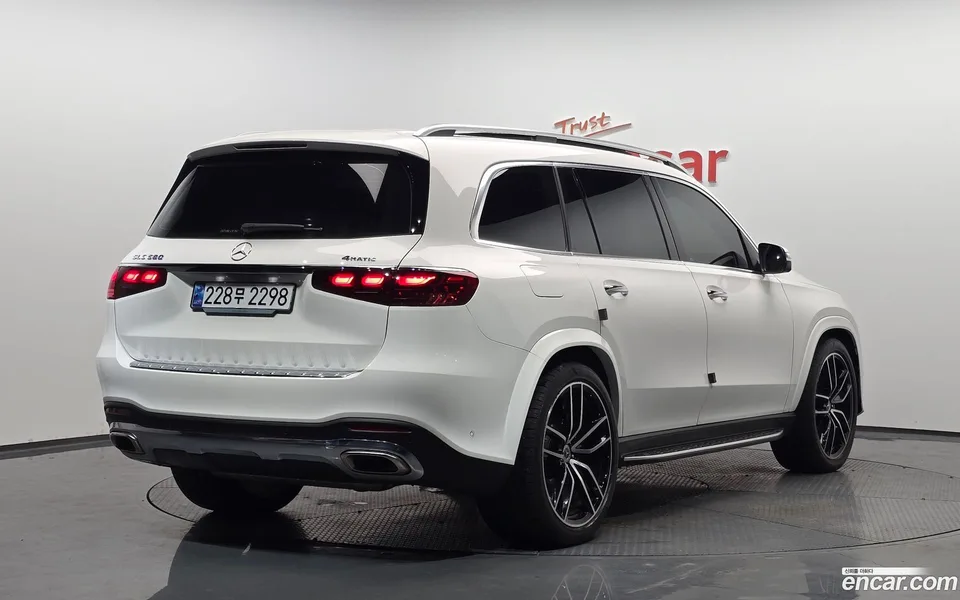 Mercedes-Benz GLS-Class GLS580 4MATIC 2024 — миниатюра 2