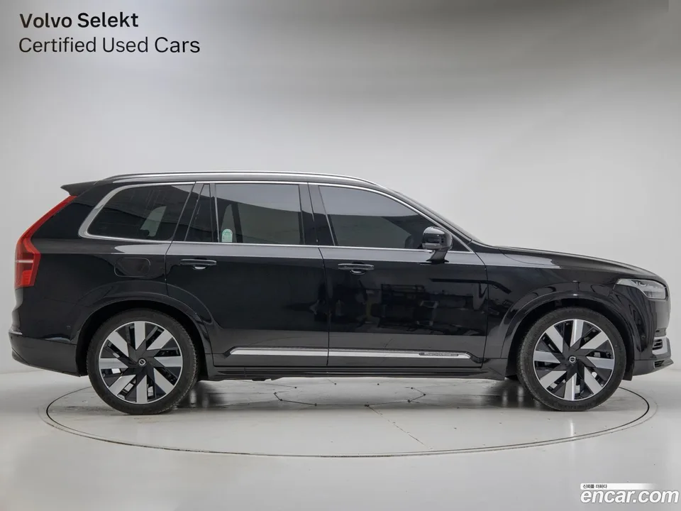 Volvo XC90 T8 2024 — миниатюра 3