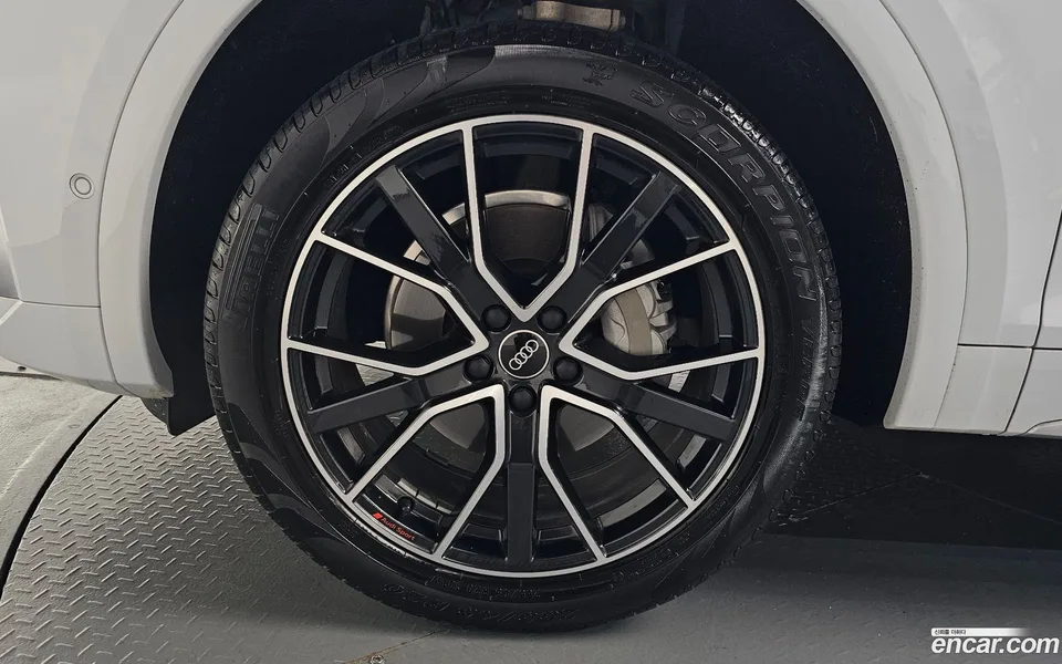 Audi Q5 45 TFSI 2023 — миниатюра 5