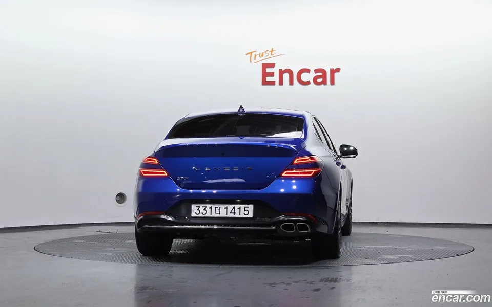 Genesis G70 2.0T 2WD 2022 — миниатюра 4