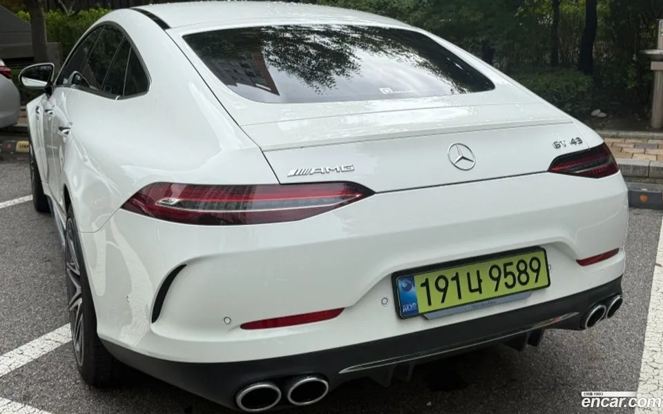 Mercedes-Benz AMG GT 4 43 4MATIC+ 2024 — миниатюра 2