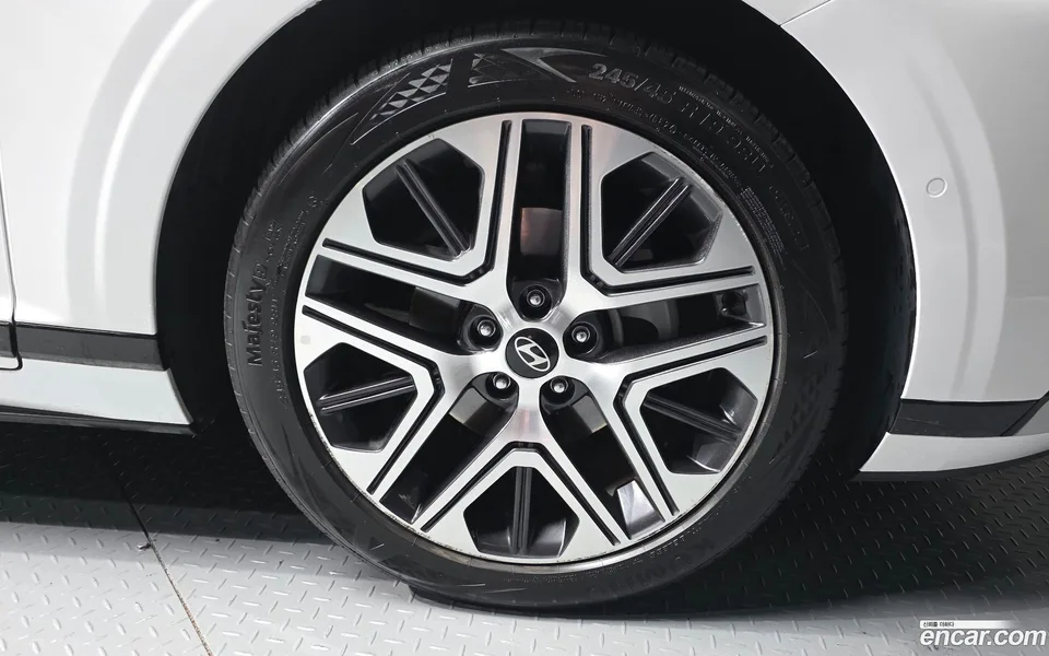 Hyundai Grandeur Hybrid 2024 — миниатюра 5