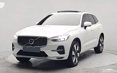 Volvo XC60 2025 купить в Москве