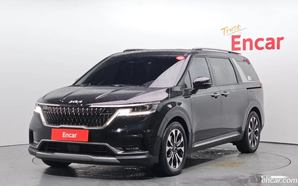 Kia Carnival 9 2022 — фото 1, купить с доставкой в Москву