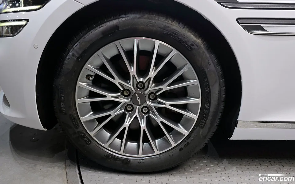 Genesis G80 2.5 AWD 2023 — миниатюра 5
