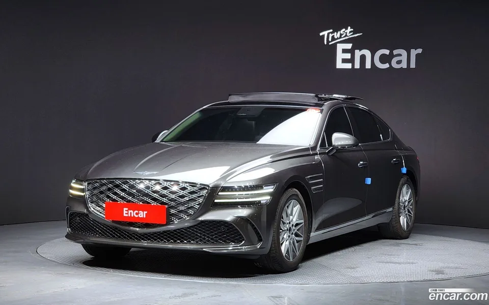 Genesis G80 (RG3) 2.5 2WD 2025 — фото 1, купить с доставкой в Москву