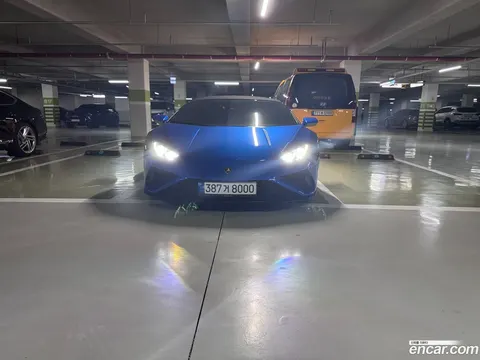 Lamborghini Huracan 2022 buy in Moscow
