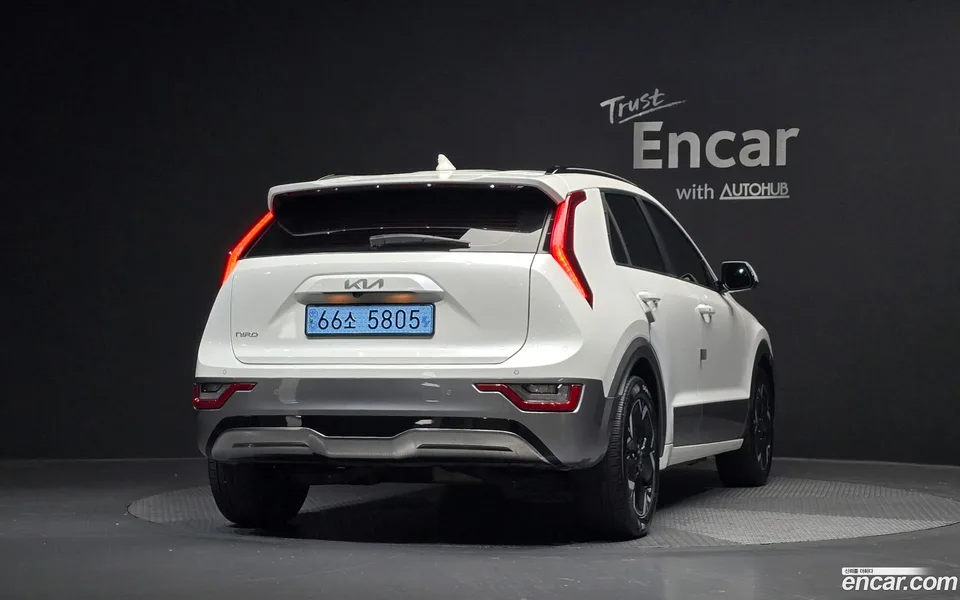 Kia Niro EV 2024 — миниатюра 4
