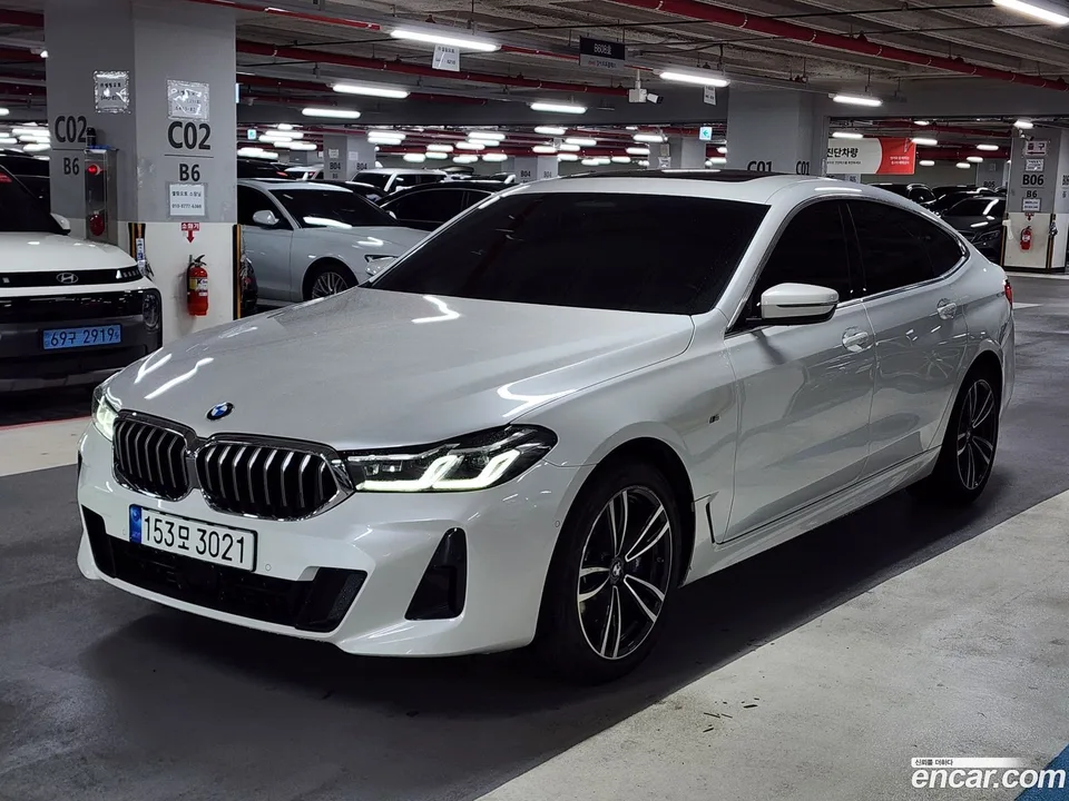 BMW 6 Series GT 620d xDrive M 2022 — миниатюра 2