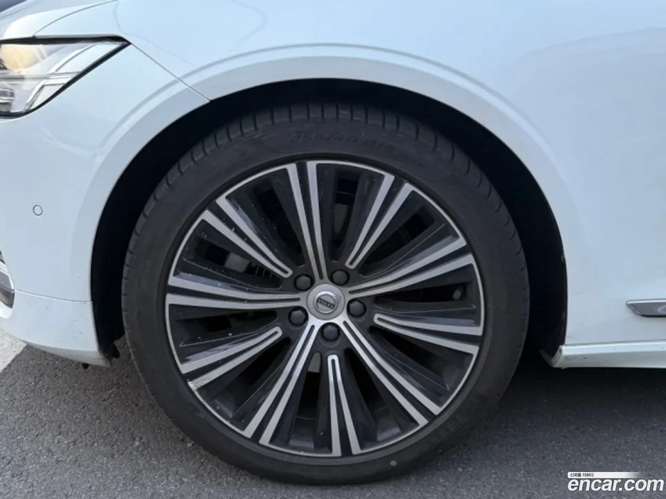 Volvo S90 B5 2024 — миниатюра 4
