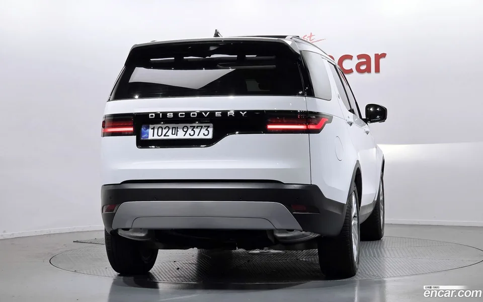 Land Rover Discovery 2.0 P300 S 2025 — миниатюра 4