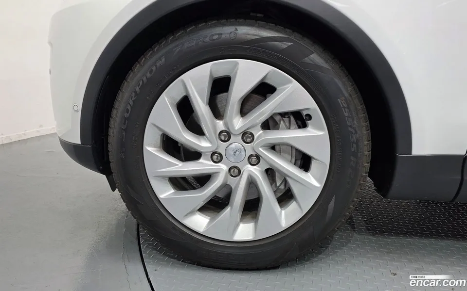 Land Rover Discovery 2.0 P300 S 2025 — миниатюра 5