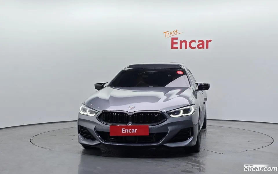 BMW 8 Series M850i xDrive 2023 — миниатюра 3