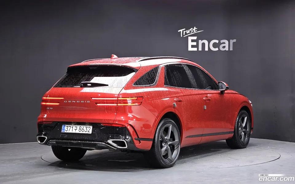 Genesis GV70 2.5T 2WD 2024 — миниатюра 2