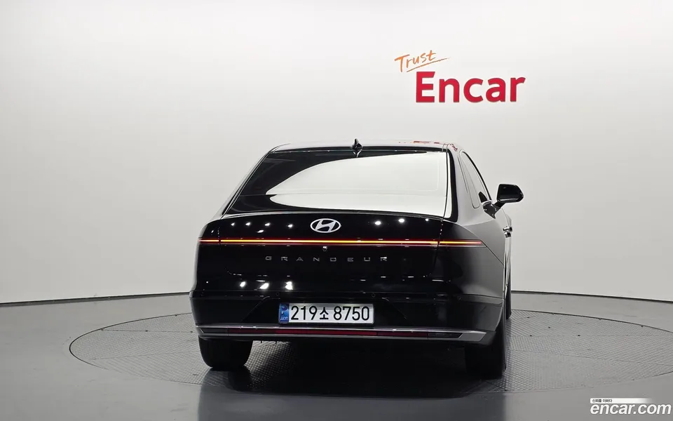 Hyundai Grandeur 2.5 2WD 2023 — миниатюра 4