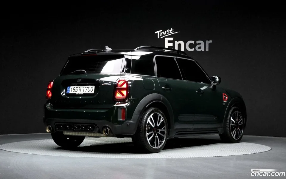 MINI Cooper S Countryman JCW 2022 — миниатюра 2