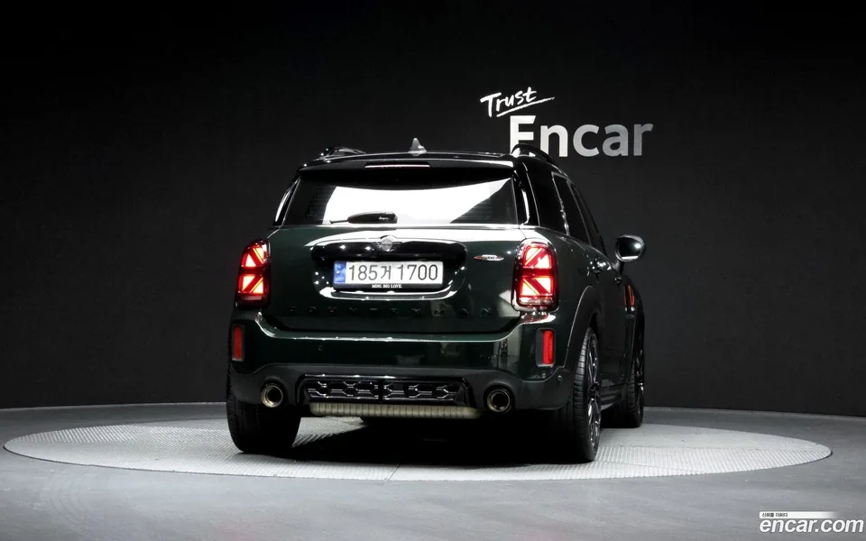 MINI Cooper S Countryman JCW 2022 — миниатюра 4