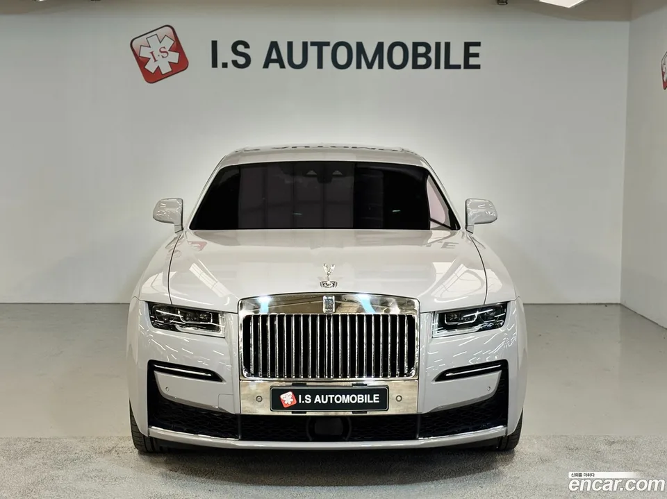 Rolls-Royce Ghost 6.7 EWB V12 2022 — миниатюра 2