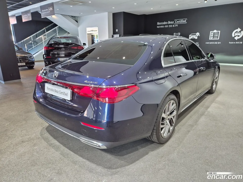 Mercedes-Benz E-Class E220d 4MATIC 2025 — миниатюра 2