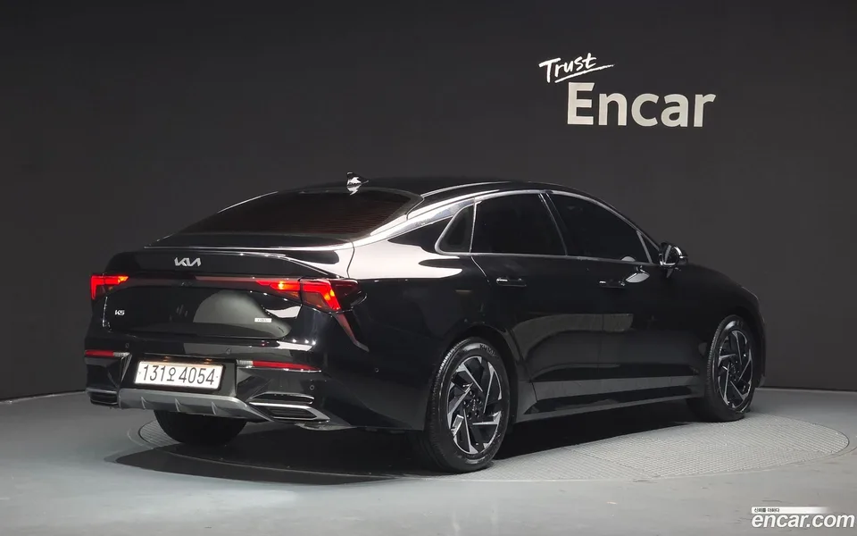 Kia K5 Hybrid 2024 — миниатюра 2