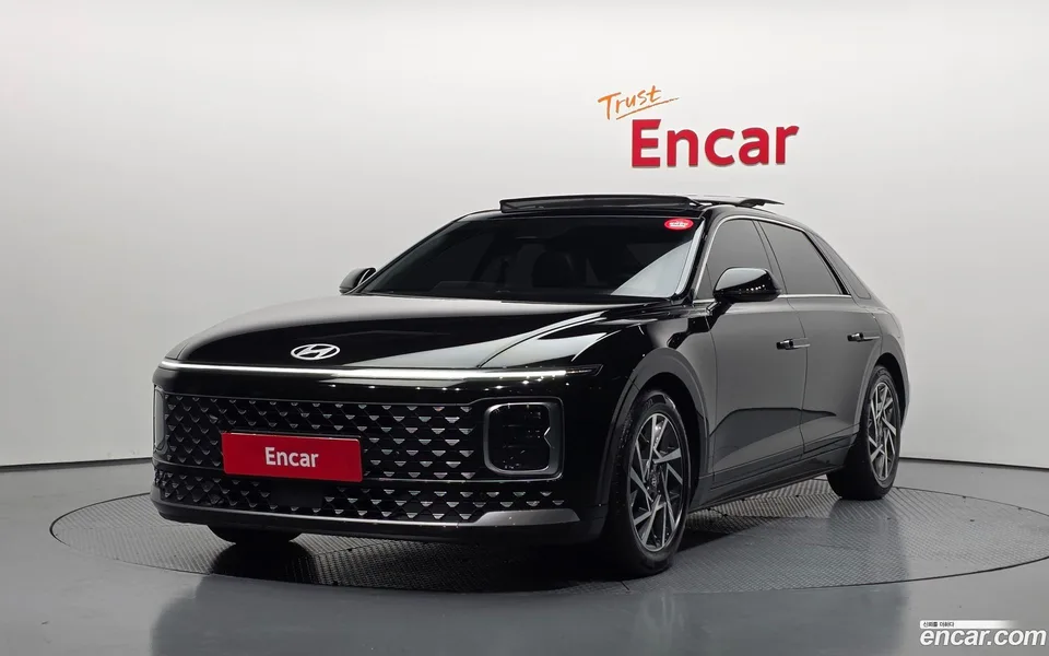 Hyundai Grandeur 2.5 2WD 2023 — фото 1, купить с доставкой в Москву