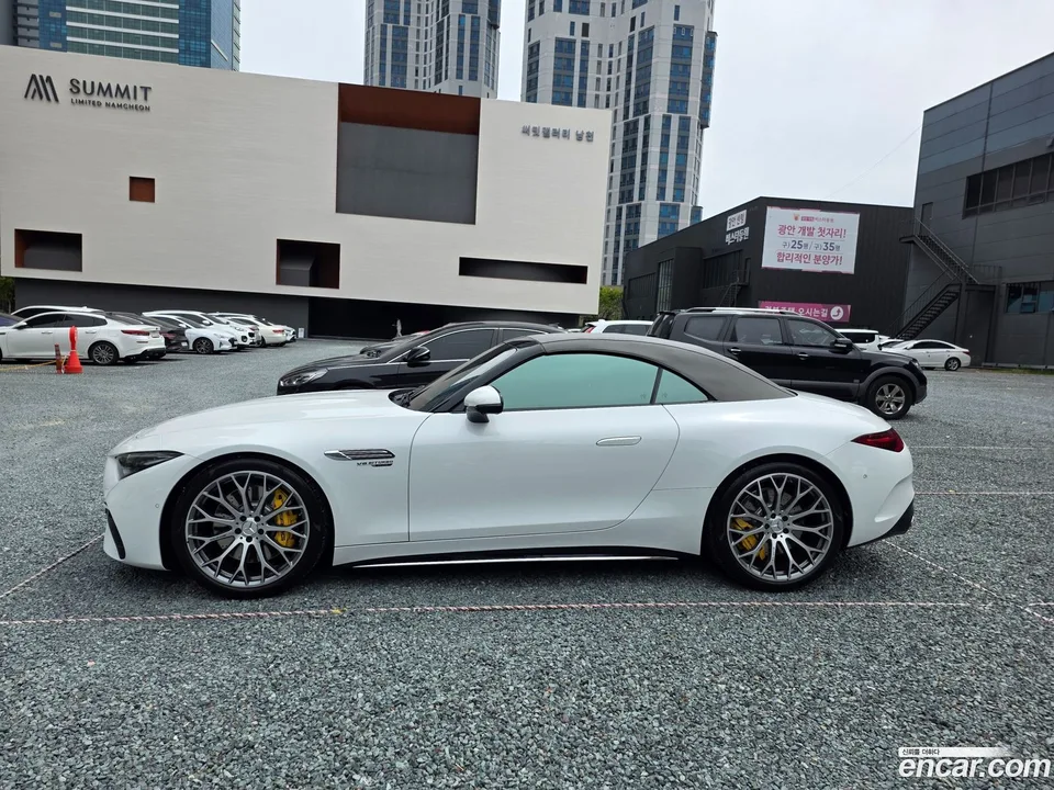 Mercedes-Benz SL-Class AMG SL63 4MATIC+ 2024 — миниатюра 4
