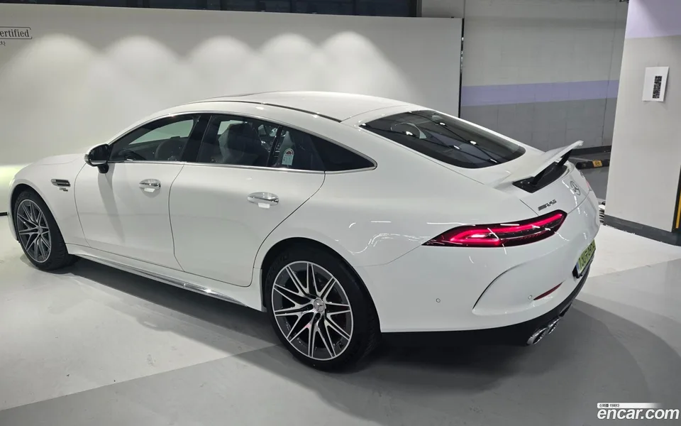 Mercedes-Benz AMG GT 4 43 4MATIC+ 2025 — миниатюра 3