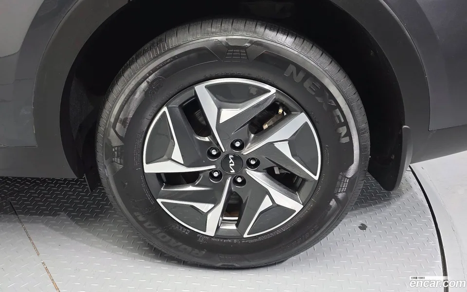Kia Sorento HEV 1.6 4WD 2022 — миниатюра 5