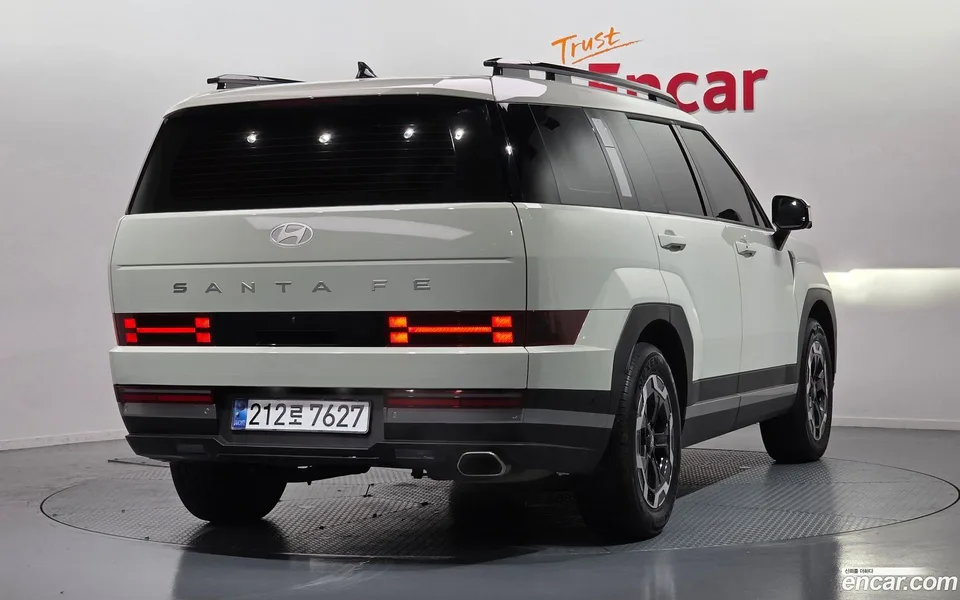 Hyundai SantaFe 2.5T 2WD 2024 — миниатюра 2