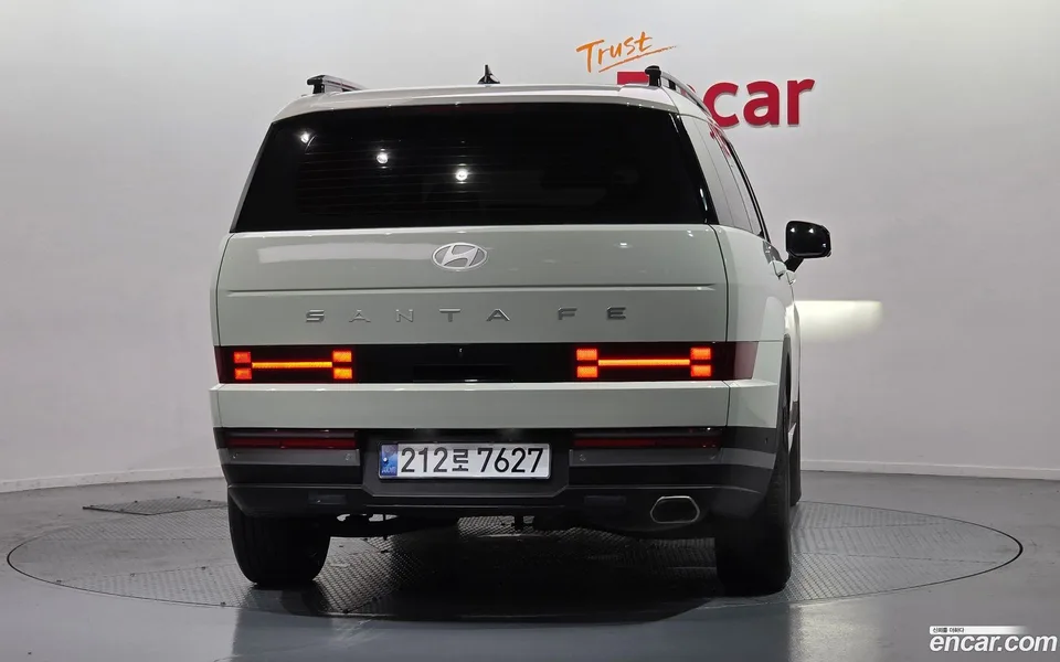 Hyundai SantaFe 2.5T 2WD 2024 — миниатюра 4