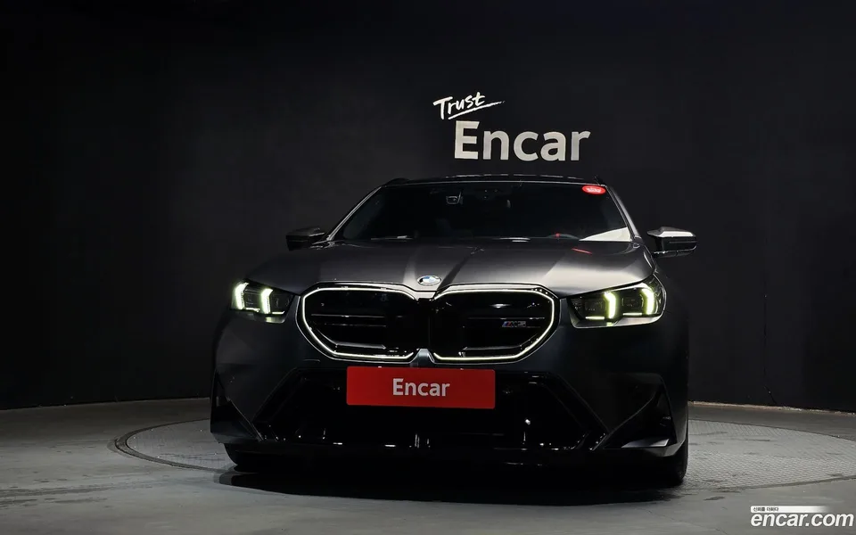 BMW M5 M5 2025 — миниатюра 3
