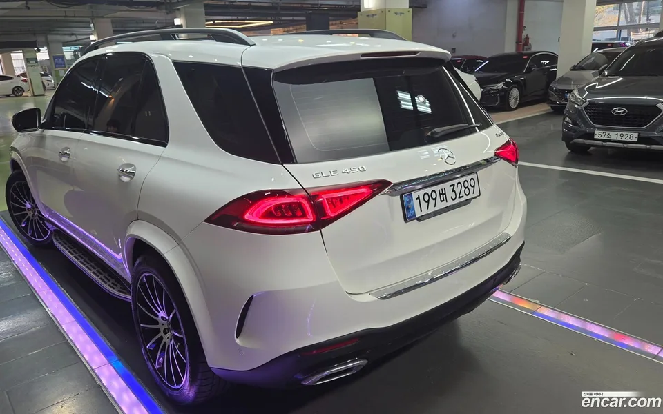 Mercedes-Benz GLE-Class GLE450 4MATIC 2022 — миниатюра 5