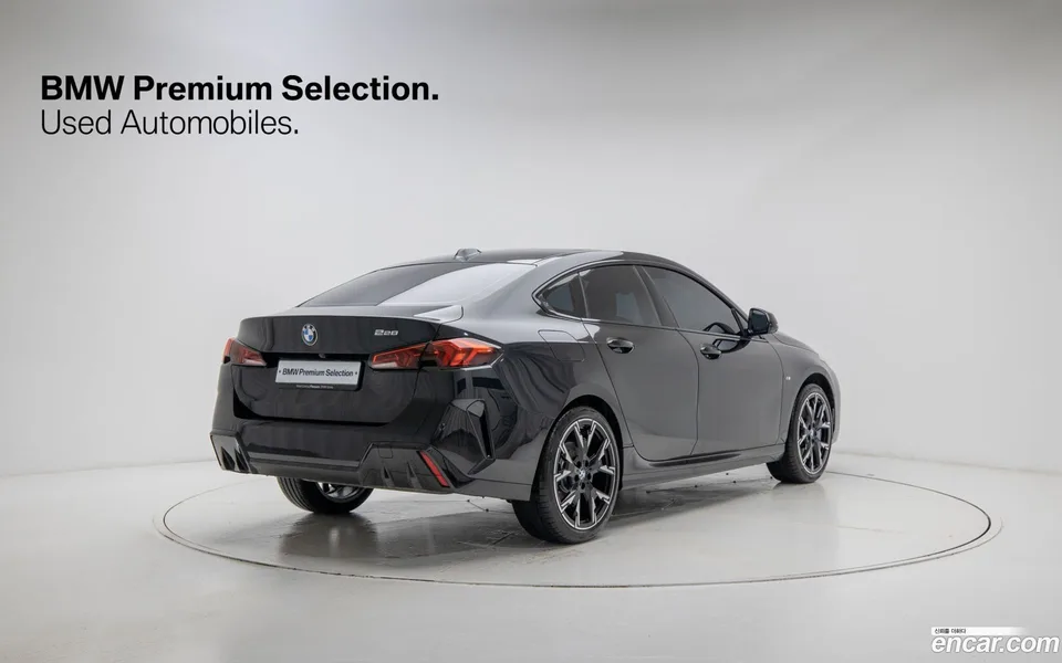 BMW 2 Series Gran Coupe 228 xDrive M 2025 — миниатюра 2