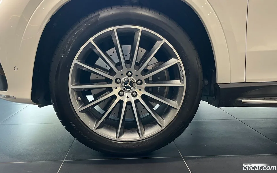 Mercedes-Benz GLE-Class GLE450 4MATIC 2025 — миниатюра 5