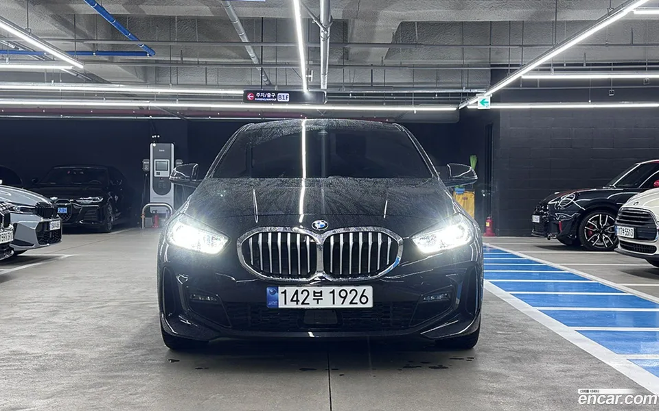 BMW 1 Series 120i M 2024 — миниатюра 3
