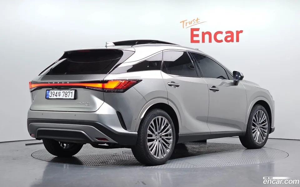 Lexus RX 350h 2023 — миниатюра 2