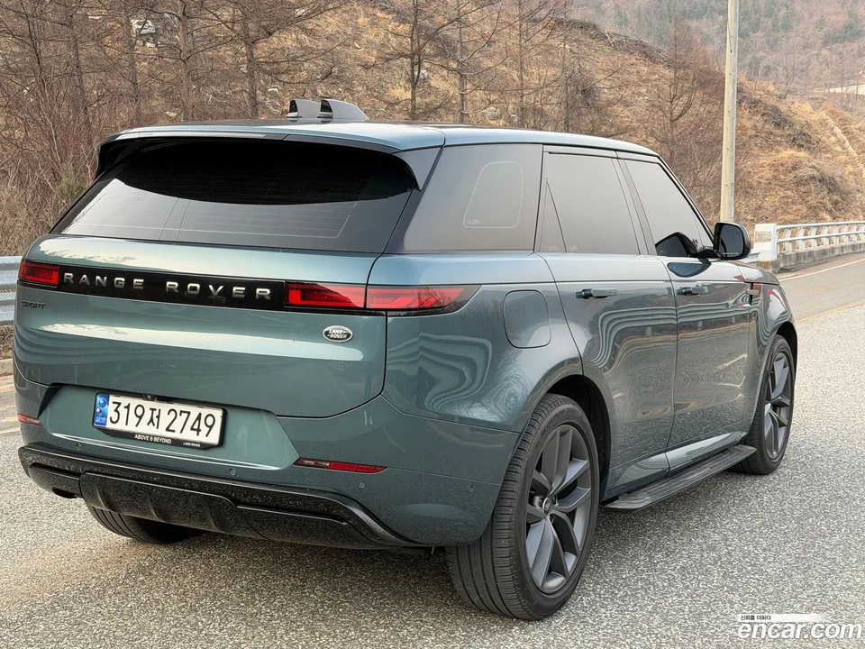 Land Rover Range Rover Sport D300 HSE 2023 — миниатюра 2