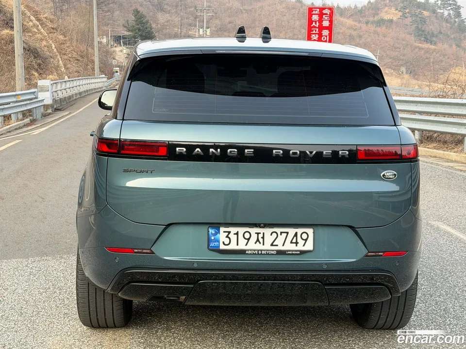 Land Rover Range Rover Sport D300 HSE 2023 — миниатюра 4