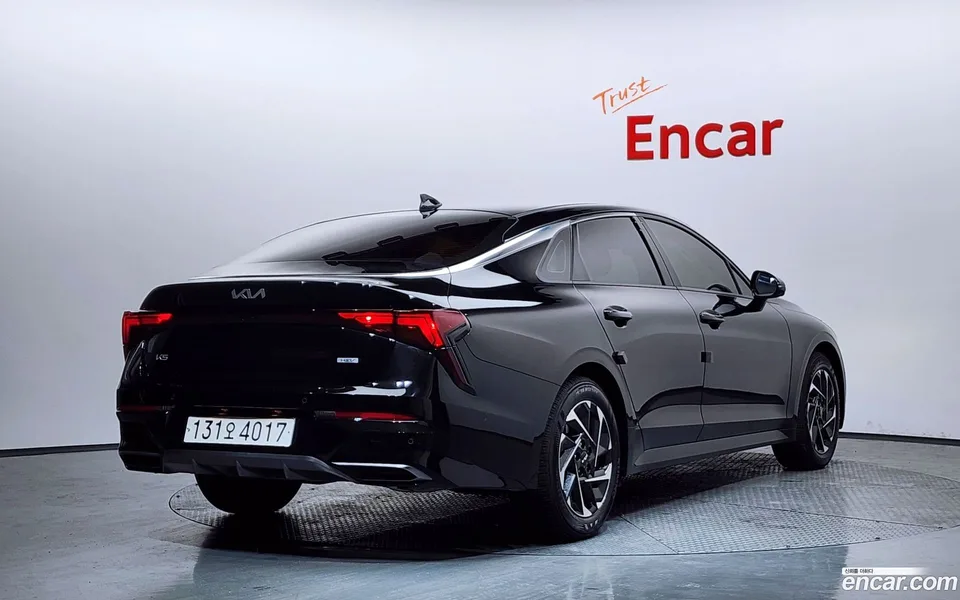 Kia K5 Hybrid 2025 — миниатюра 2