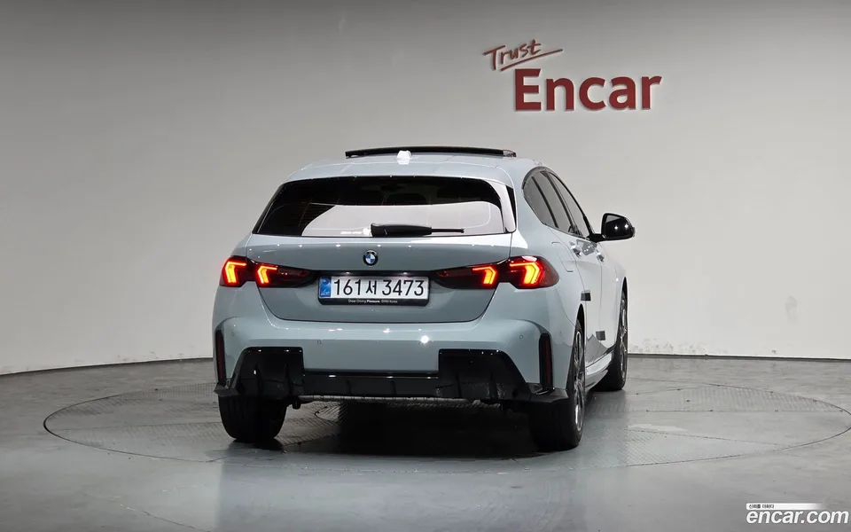 BMW 1 Series 120 M 2025 — миниатюра 4