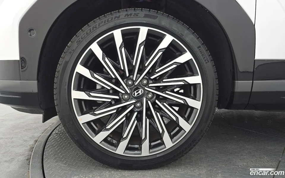 Hyundai SantaFe 2.5T 2WD 2024 — миниатюра 5